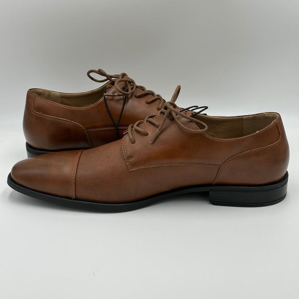 NIB J. Ferrar Brody Cognac Faux Leather Cap Toe Oxford Dress Shoes Mens Size 11 - Picture 7 of 12